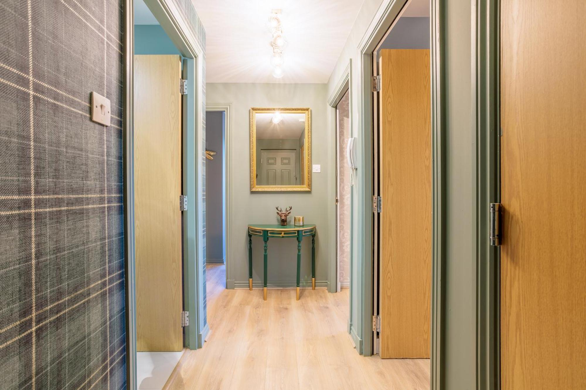 Luxurious Scottish Apartment بيرث المظهر الخارجي الصورة